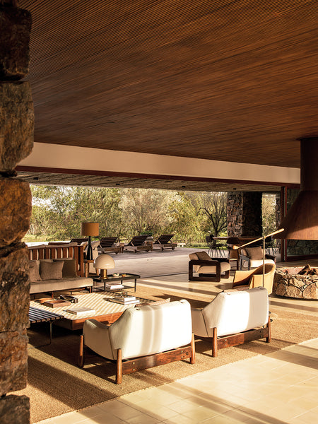 Contemporary Retreats – Beta-Plus Publishing