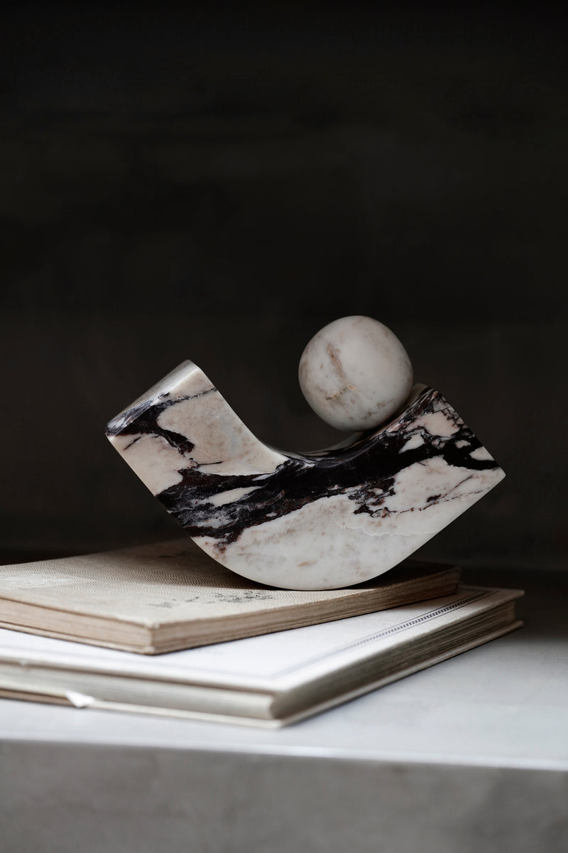 Caché (Denmark) Equi bookend in Calacatta marble
